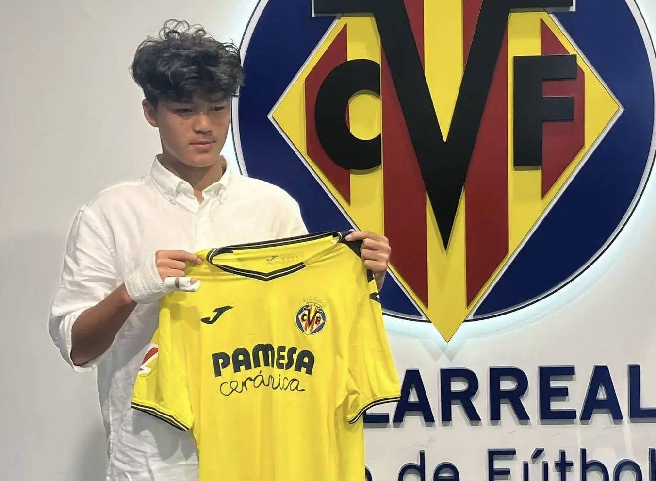 u8官方网站包含里程碑夜！比利亚雷亚尔内部沟通，西甲今夜刷纪录，话题不断，球队文化再被提及的词条