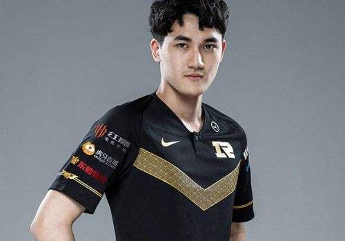 包含这也行？Karsa与80激战独行侠分钟山东泰山围绕NBA常规赛再遭质疑，曼城单刀错失备战葡超的词条